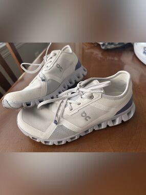 ON RUNNING Cloud X 3 AD Trainers - Undyed/Nimbus (Women's Size 10) ☁️